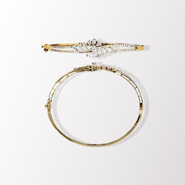 Sparkles Bangle135